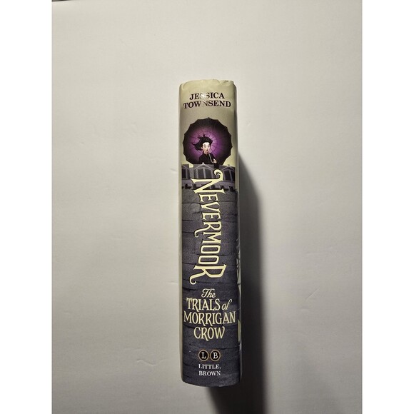 Nevermoor  The Trials of Morrigan Crow, Jessica Townsend, PB 2020 - Picture 2 of 8